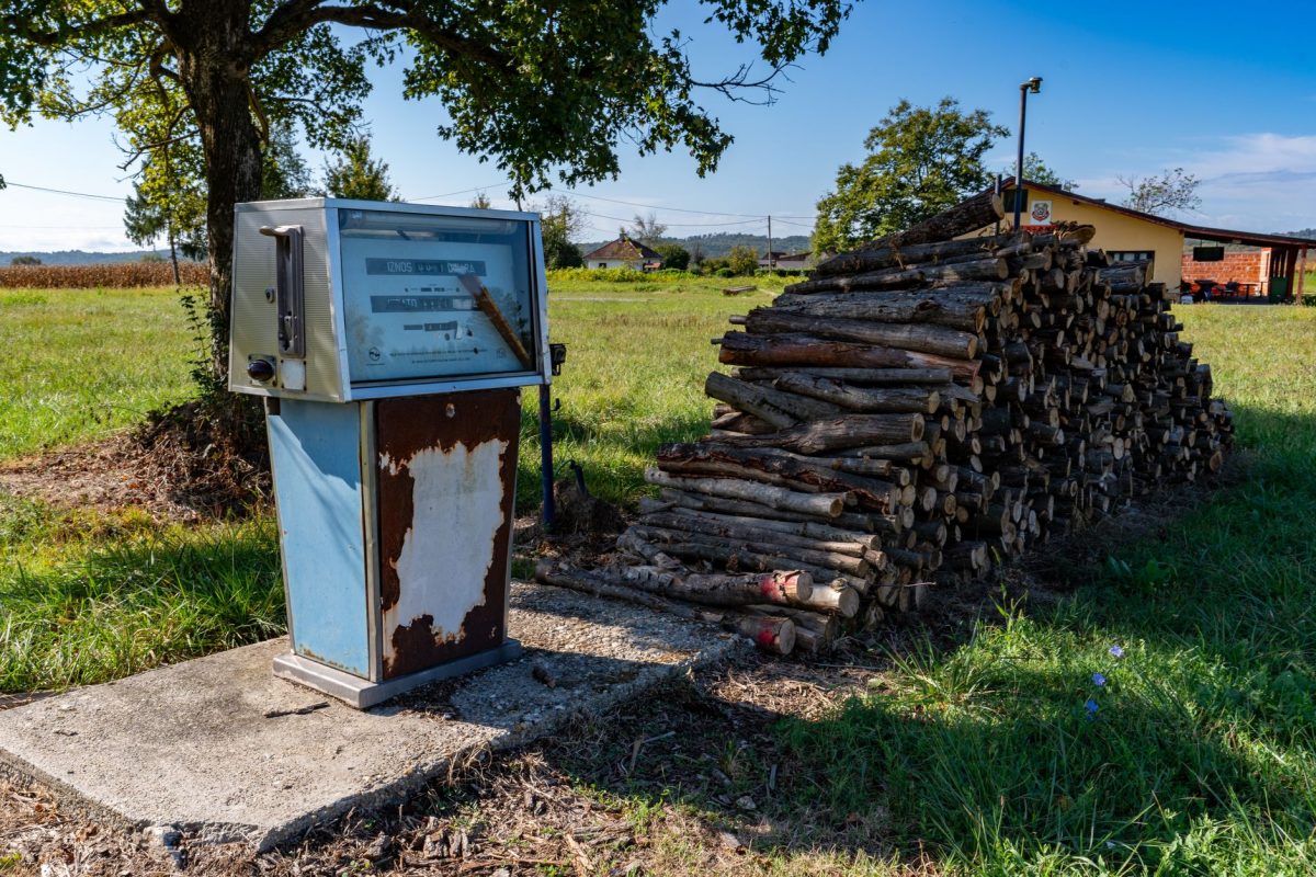 Private Wells and Water Sources: The Complete Homeowner’s Guide