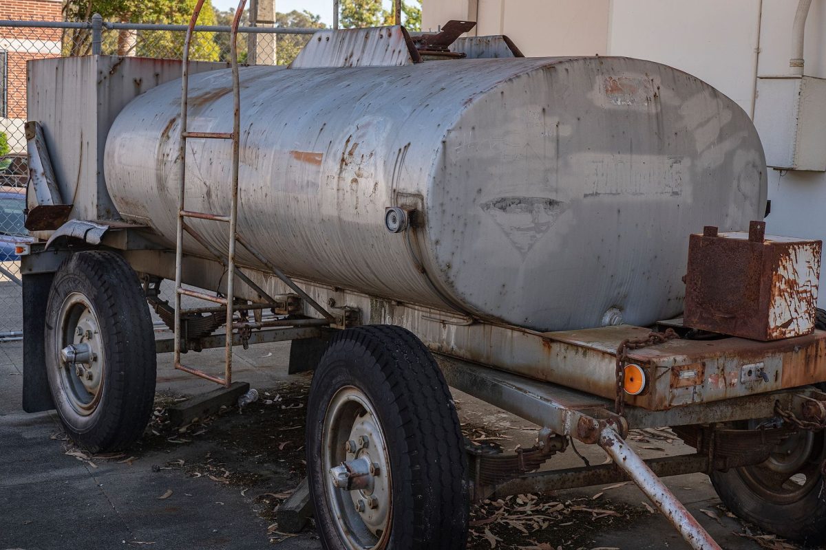 Poly vs Concrete vs Steel Tanks: Which Should You Buy?