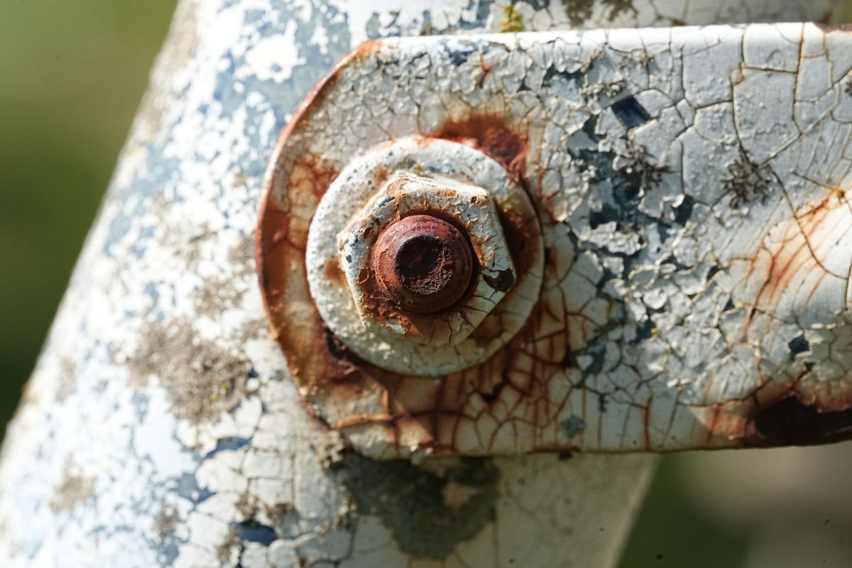 Iron in Well Water: Signs, Tests, and Stains