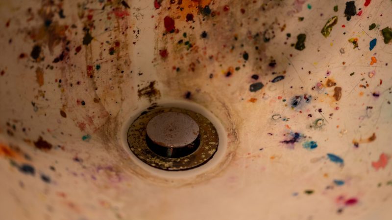 Iron in Well Water: Signs, Tests, and Stains